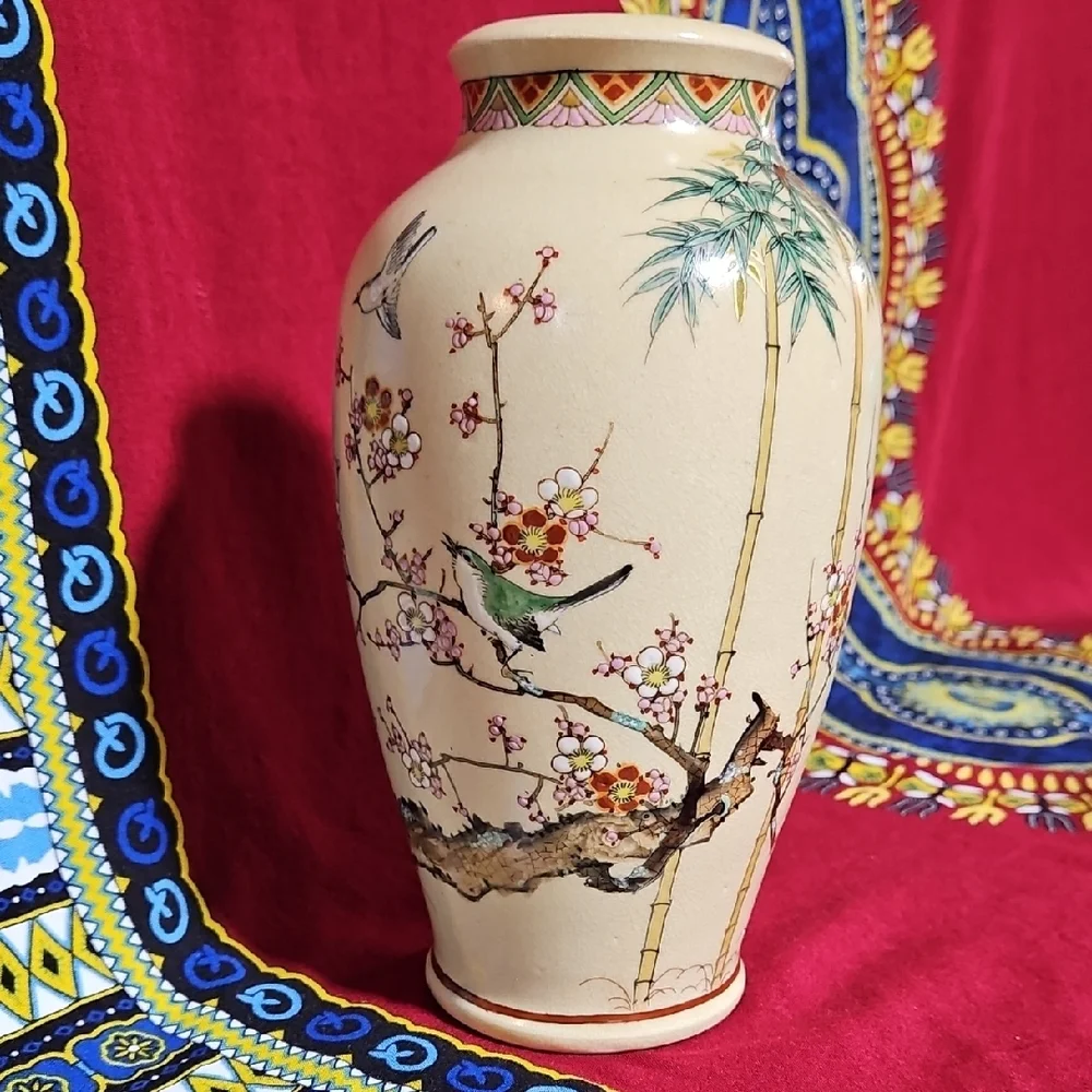 VTG Japanese Shinkozan Satsuma Handpainted Crackle Glaze Vase Birds/Blossoms #1